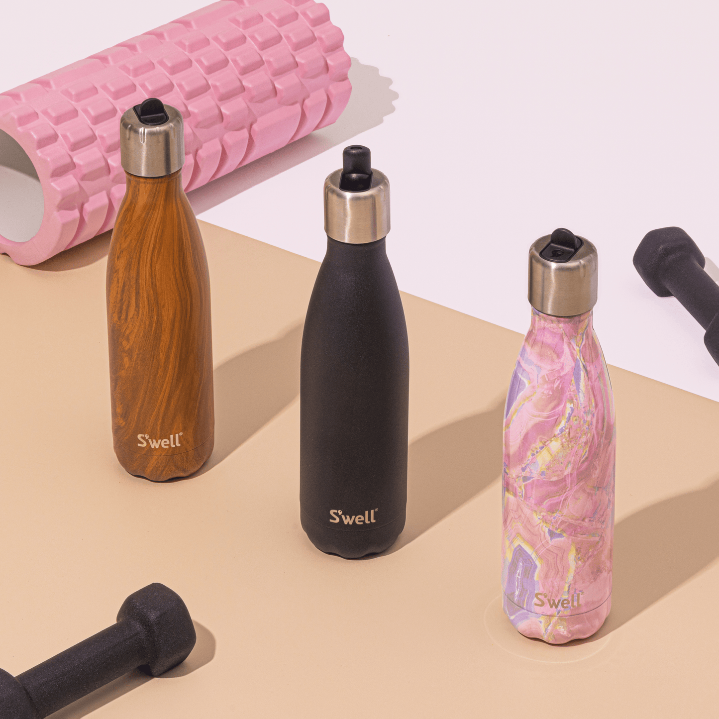 flip-straw-cap-a0 Swell_Flip_Straw_Cap_9oz_17oz_Original_Bottle-Lifestyle.png