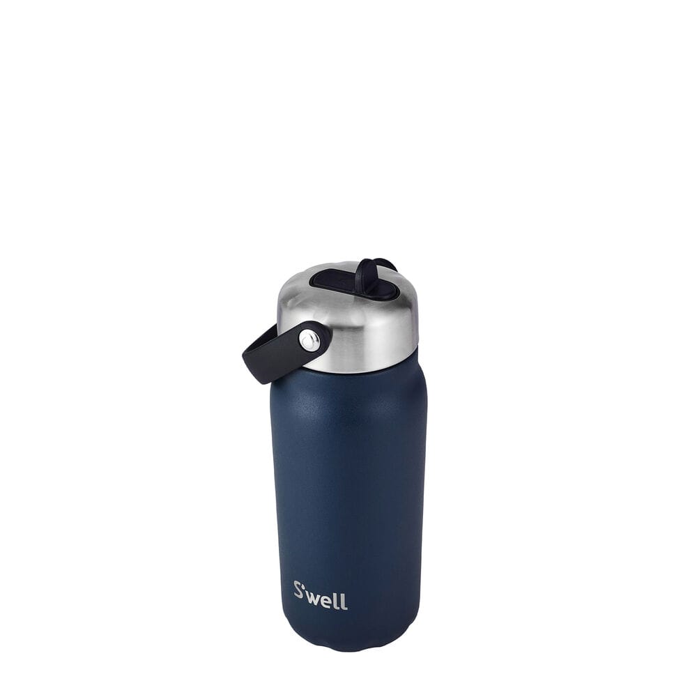 explorer-with-flip-straw-lid-18oz-m7 5345123_Swell-Explorer-with-Flip-Straw-Water-Bottle-18oz-Azurite-Blue-Front-Angled_74ce_1.jpg