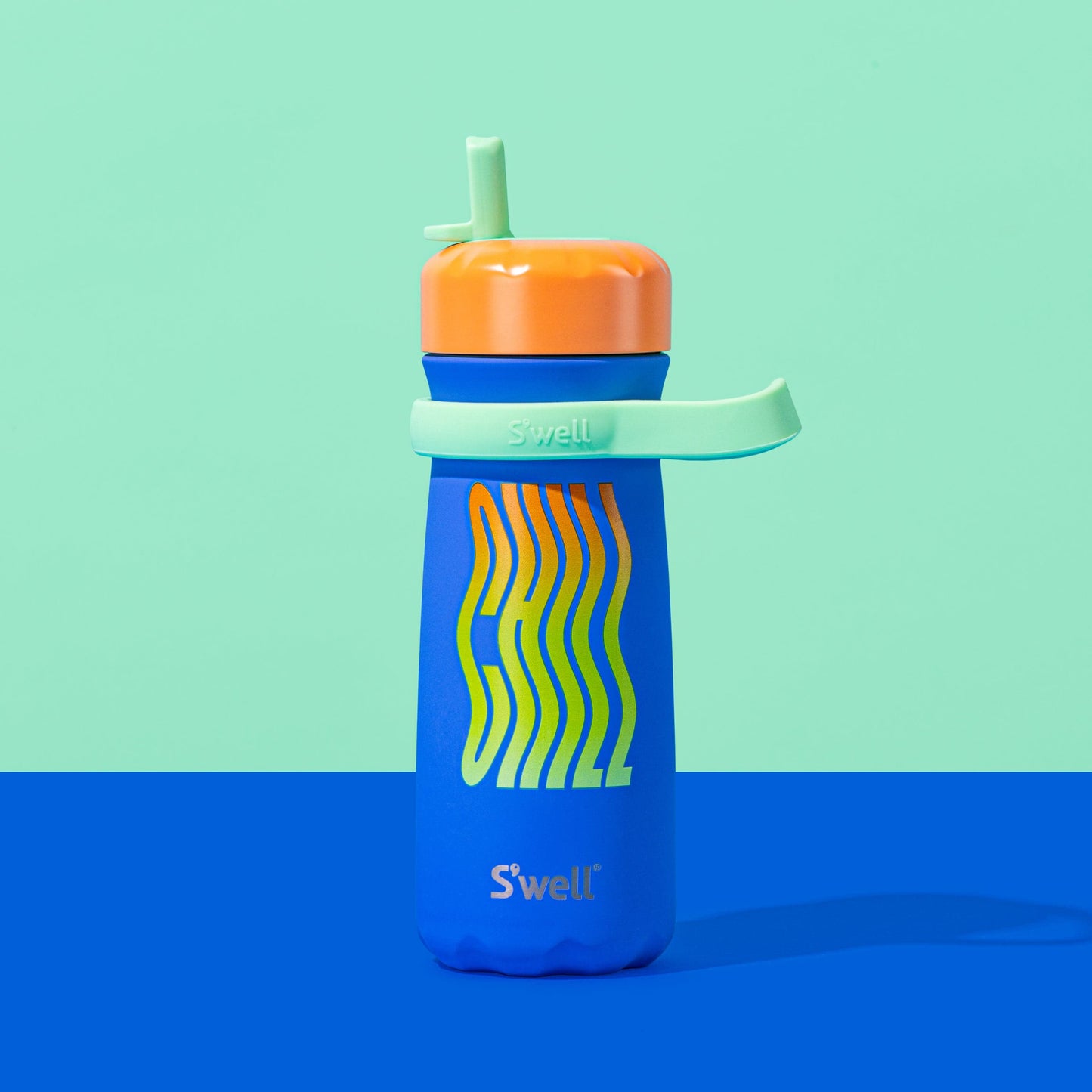 traveler-with-flip-straw-lid-16oz-l3 Swell-Kids-Water-Bottle-Traveler-16oz-Blue-Chill-Beauty.jpg