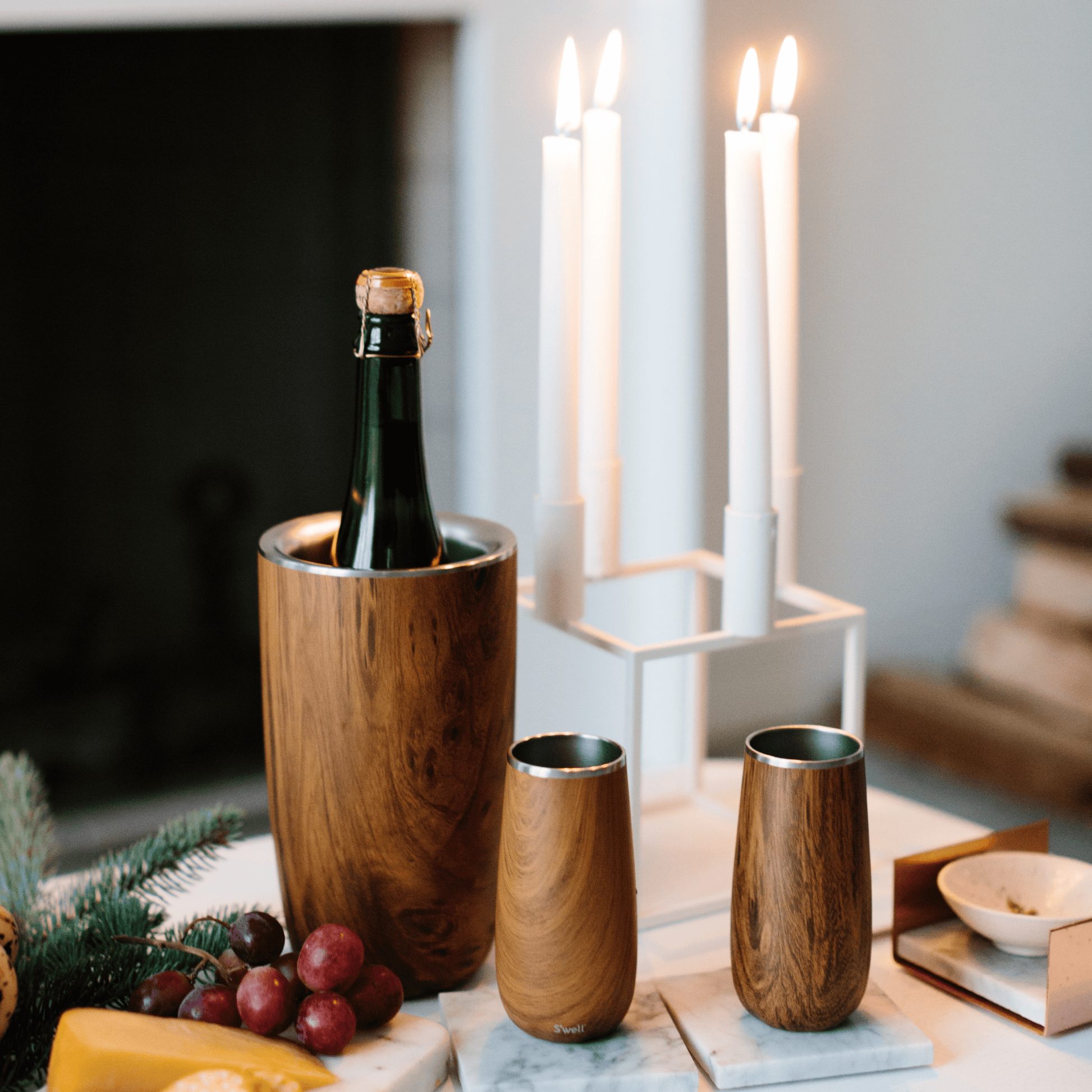 wine-chiller-o0 Swell-Wine-Chiller-Teakwood-Lifestyle-1.png